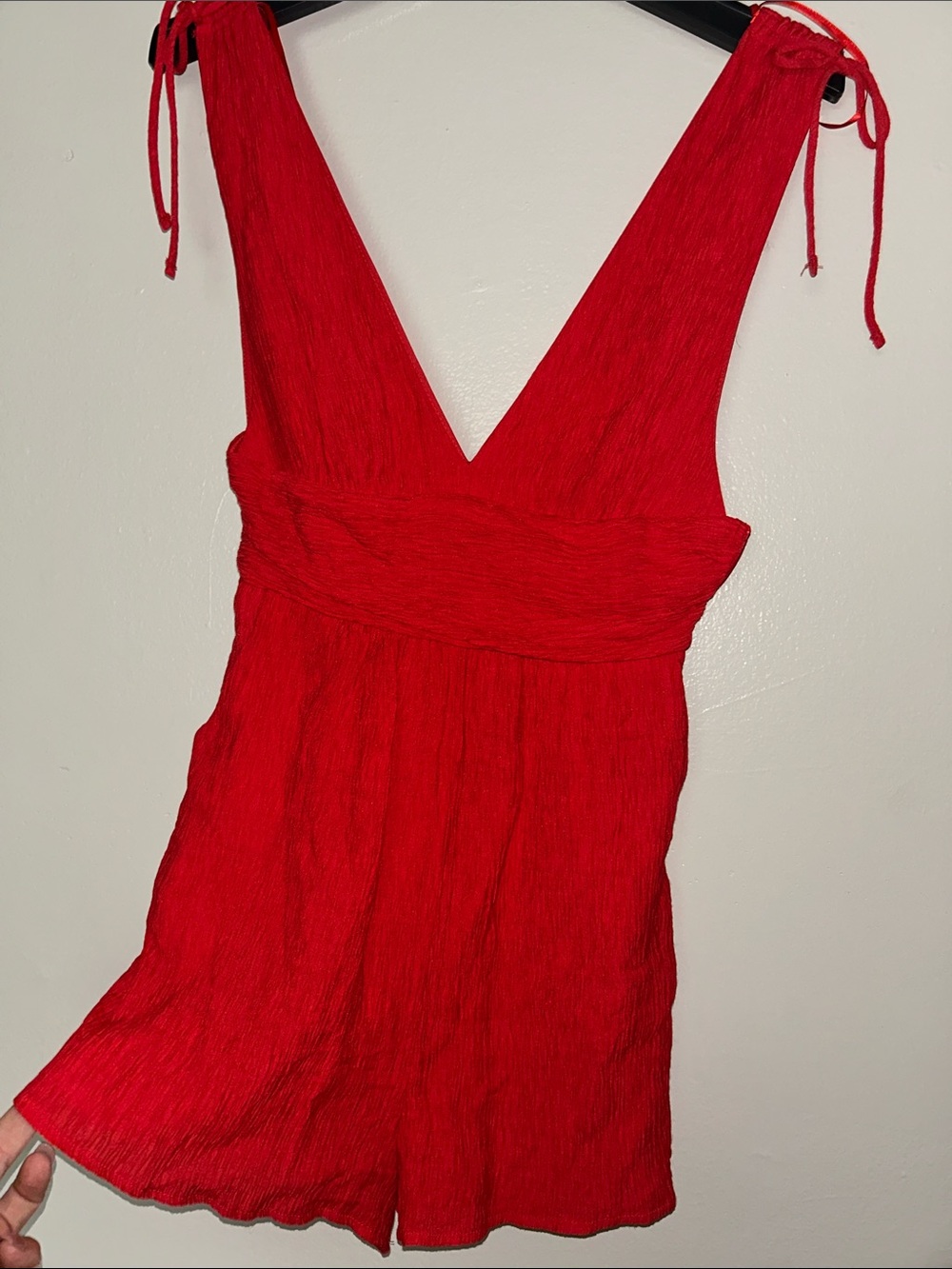 Gauze Textured Red V-Neck Tie-Shoulder Backless Romper Open Back Smocked Pockets